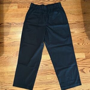 GAP Black Elastic Waist Pants size Medium